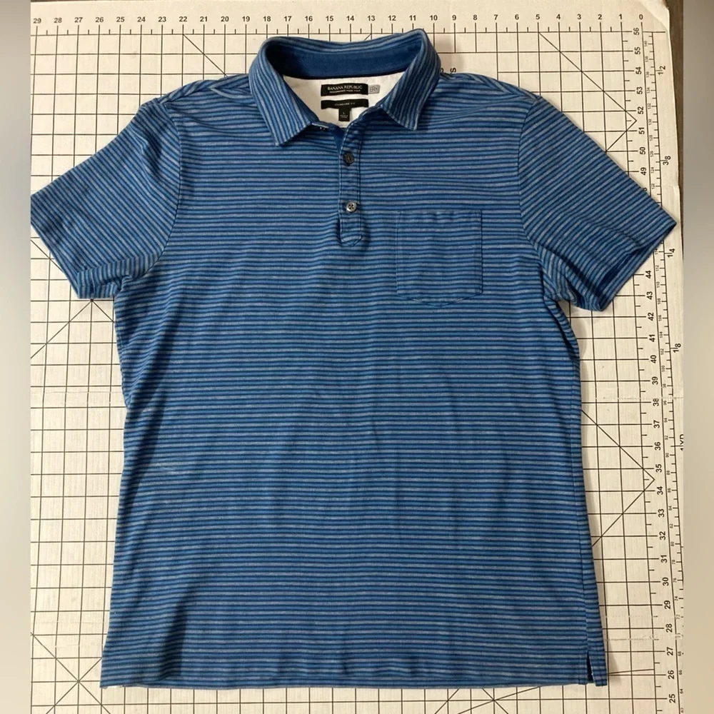 Banana Republic Men’s‎ Large Blue Standard Fit Performance Pique Polo Shirt